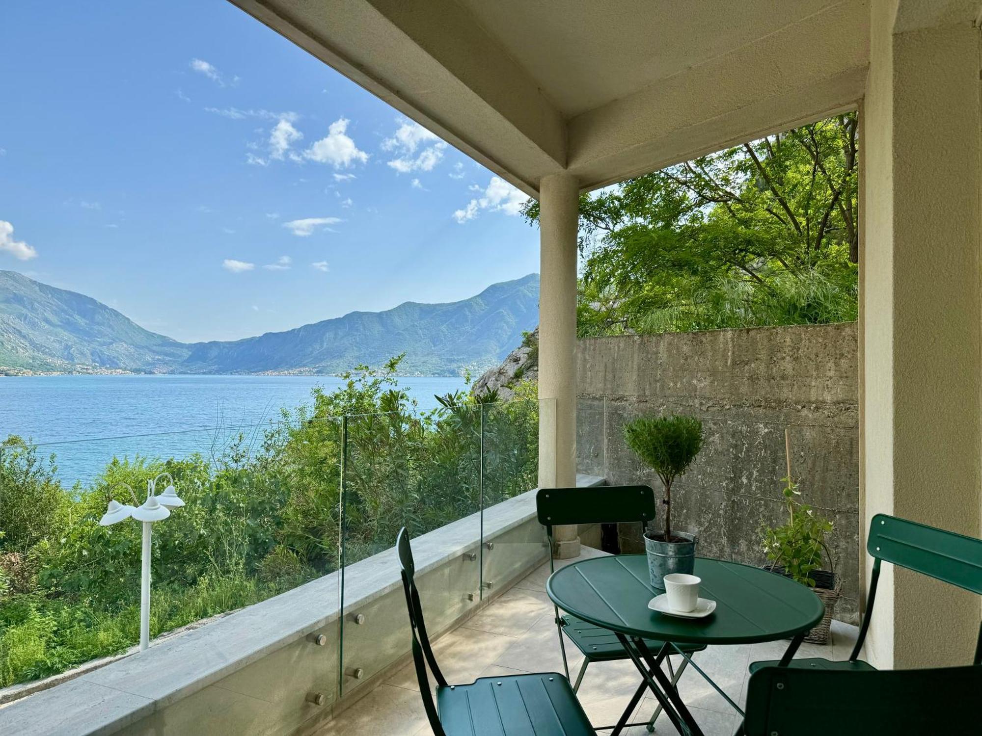 Olea Apartments Orahovac コトル エクステリア 写真